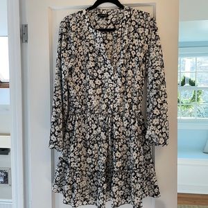1. State Floral Long Sleeve dress